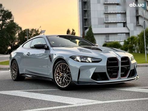 BMW M4 2025 - фото 11