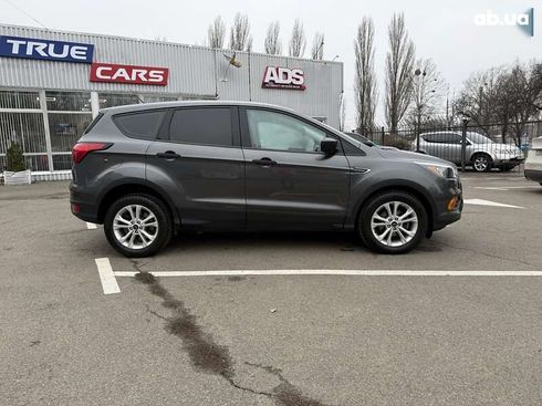 Ford Escape 2019 - фото 2