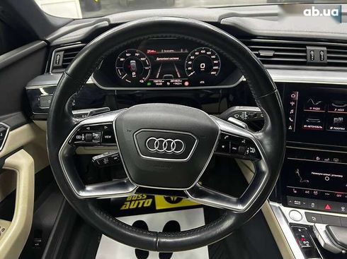 Audi E-Tron 2020 - фото 15
