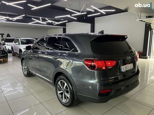 Kia Sorento 2019 - фото 6