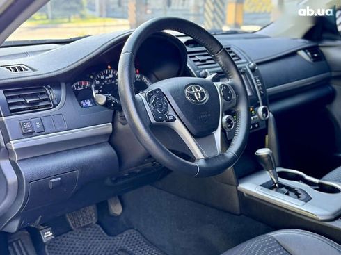 Toyota Camry 2014 - фото 23