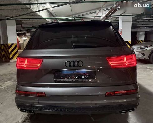 Audi SQ7 2018 - фото 11