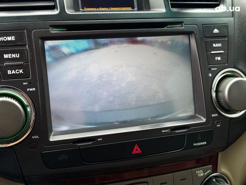 Toyota Highlander 2012 черный - фото 16