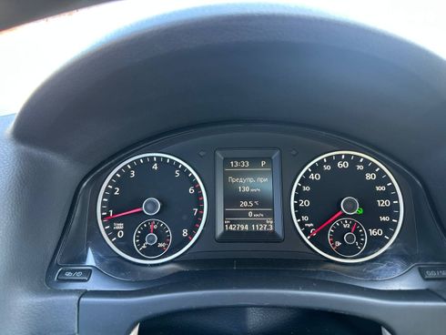 Volkswagen Tiguan 2012 черный - фото 8