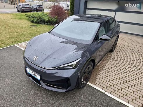 Volkswagen ID. Unyx 2025 - фото 2