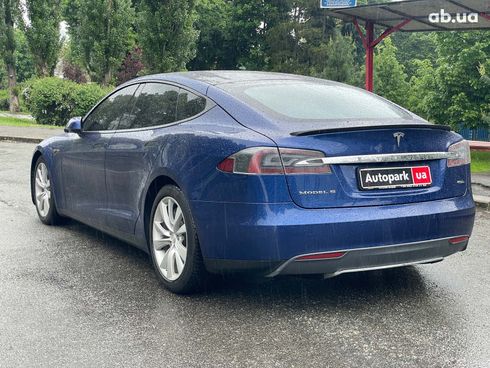 Tesla Model S 2015 синий - фото 9