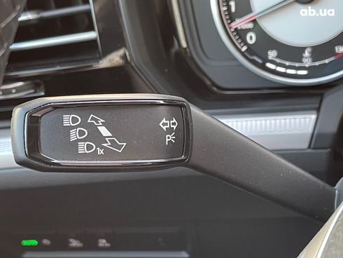 Volkswagen Touareg 2019 черный - фото 23