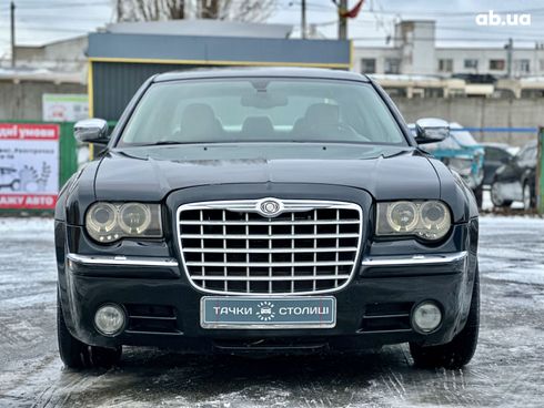 Chrysler 300C 2005 черный - фото 2