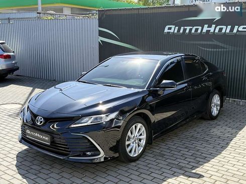 Toyota Camry 2021 - фото 4