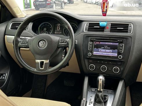 Volkswagen Jetta 2012 - фото 28