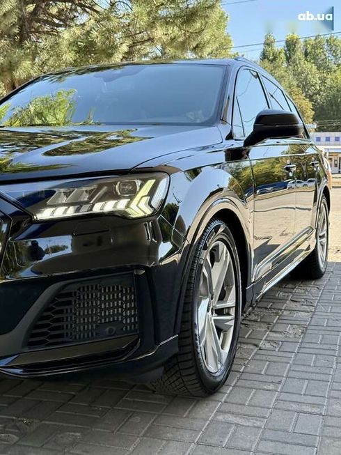Audi SQ7 2021 - фото 6