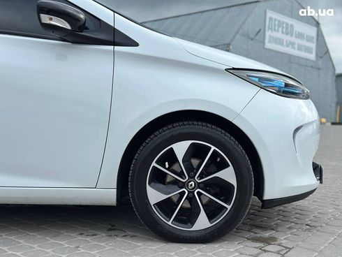 Renault Zoe 2014 белый - фото 12