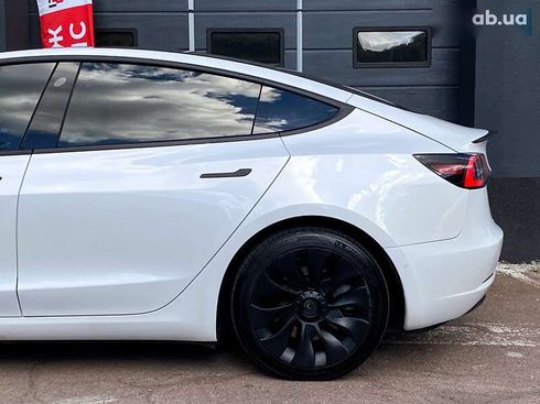 Tesla Model 3 2019 - фото 7