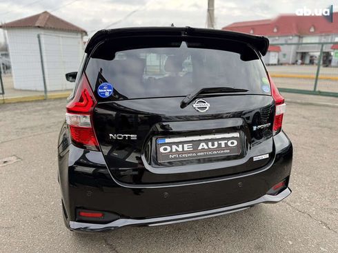 Nissan Note 2019 - фото 16