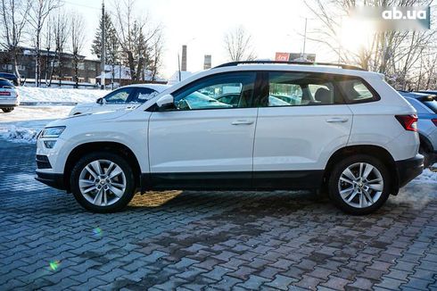 Skoda Karoq 2021 - фото 13