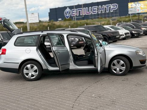 Volkswagen passat b6 2010 серый - фото 23