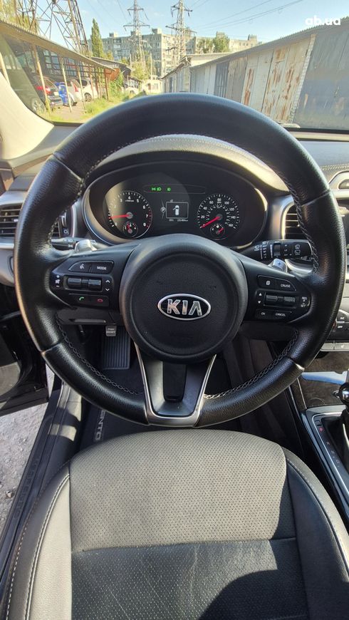 Kia Sorento 2016 черный - фото 9