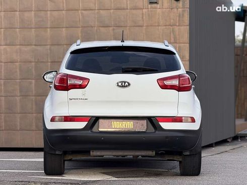 Kia Sportage 2012 - фото 17