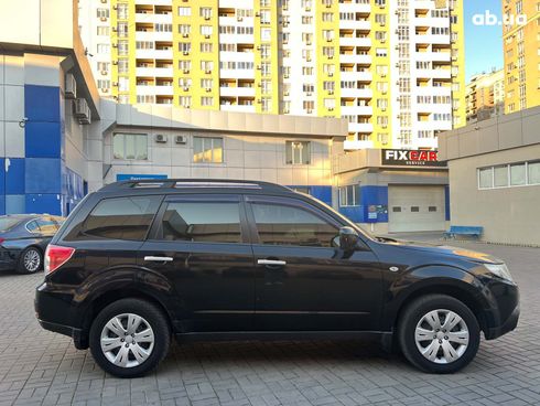 Subaru Forester 2008 черный - фото 8