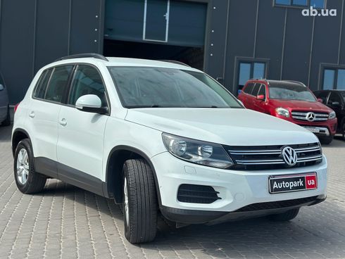Volkswagen Tiguan 2016 белый - фото 12