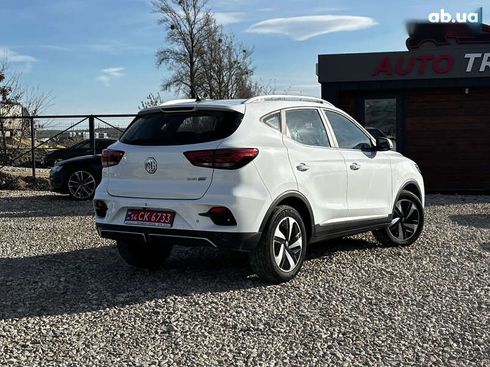MG ZS EV 2022 - фото 19