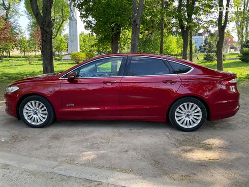 Ford Fusion 2015 красный - фото 14