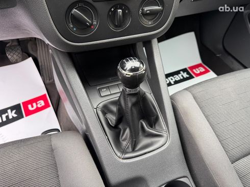 Volkswagen Golf 2005 серый - фото 24