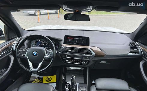 BMW X3 2018 - фото 22