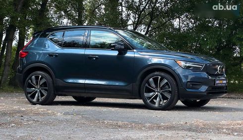 Volvo XC40 2021 - фото 6