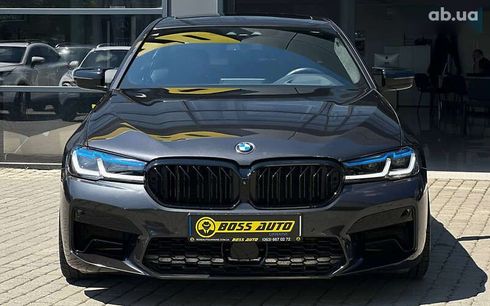 BMW 5 серия 2018 - фото 3