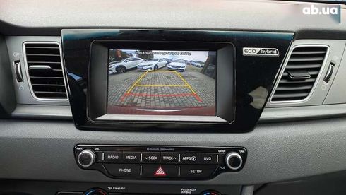 Kia Niro 2017 - фото 24