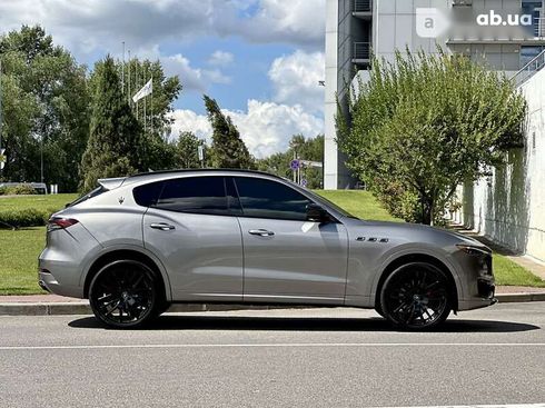 Maserati Levante 2021 - фото 18