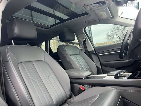 Audi E-Tron 2020 - фото 24