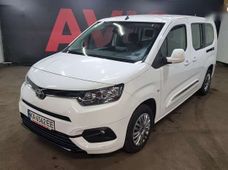 Продаж вживаних Toyota Proace City Verso 2021 року в Києві - купити на Автобазарі