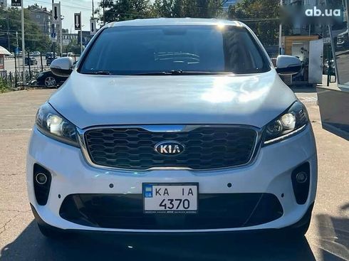 Kia Sorento 2019 - фото 2