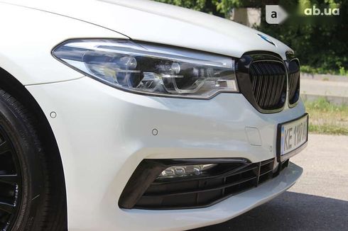 BMW 5 серия 2018 - фото 24