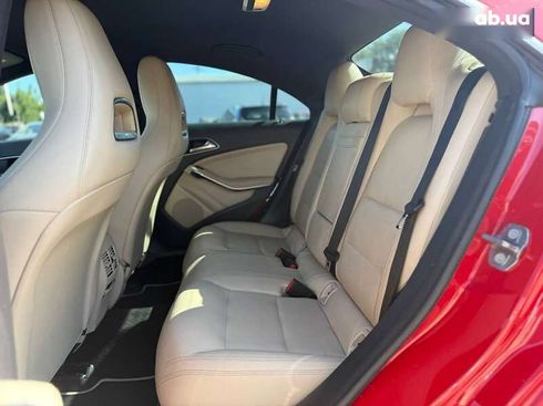 Mercedes-Benz CLA-Класс 2018 - фото 20