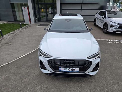 Audi E-Tron 2021 - фото 15