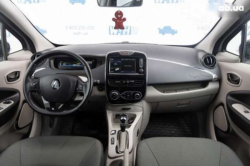 Renault Zoe 2015 - фото 24