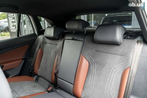 Volkswagen ID.4 2020 - фото 25