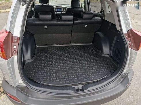 Toyota RAV4 2014 - фото 12
