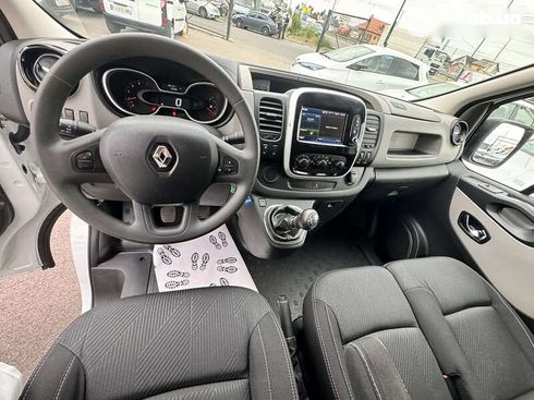 Renault Trafic 2019 - фото 8