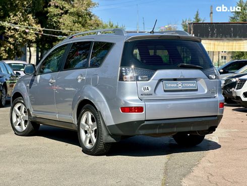 Mitsubishi Outlander XL 2008 серый - фото 3
