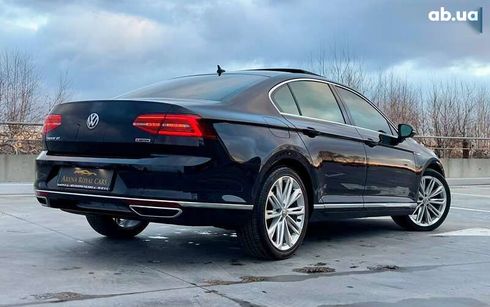 Volkswagen Passat 2018 - фото 10