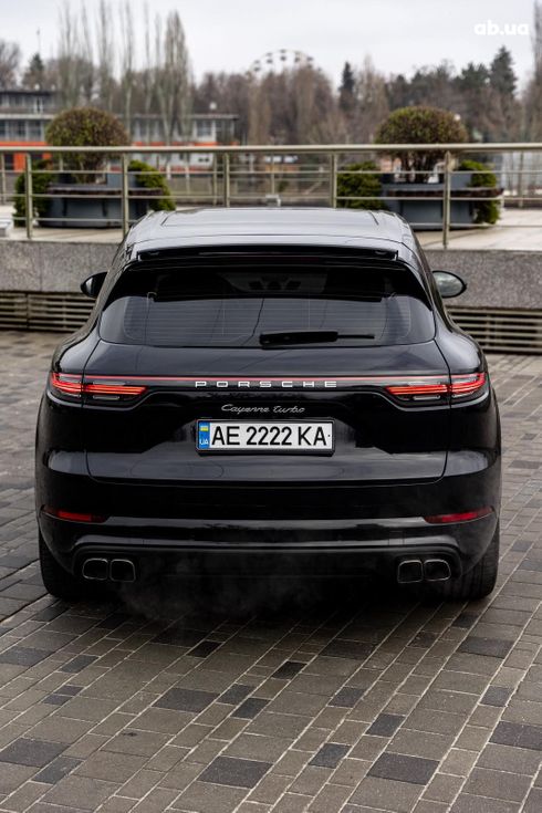 Porsche Cayenne 2018 - фото 4