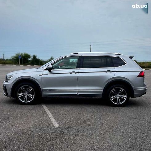 Volkswagen Tiguan 2019 - фото 6