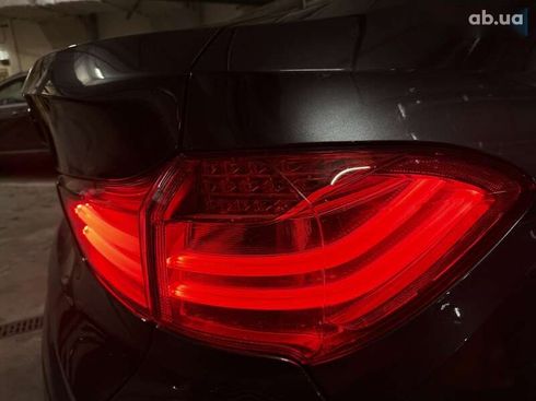 BMW 5 серия 2015 - фото 16