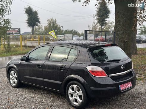 Opel Astra 2004 - фото 18