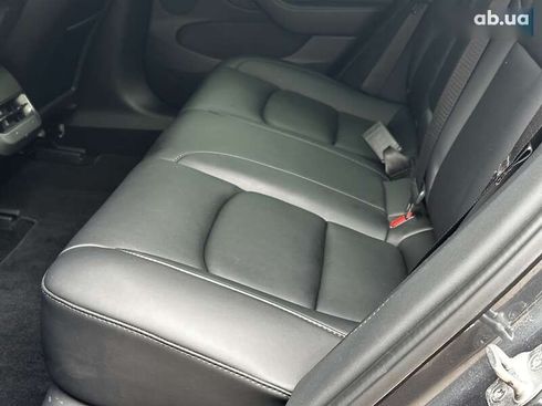 Tesla Model 3 2022 - фото 16
