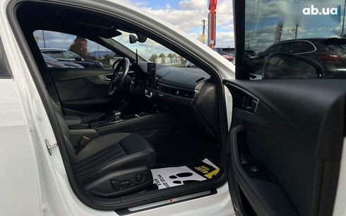 Audi A4 2020 - фото 22